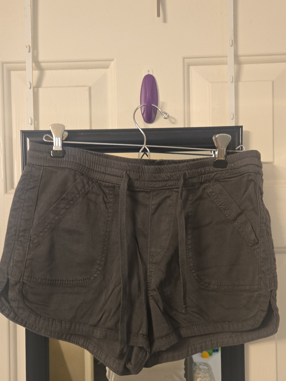 Unionbay Women's Casual Drawstring Shorts in Charcoal Gray Sz M